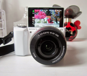 blogging beauty equipment sony flip screen